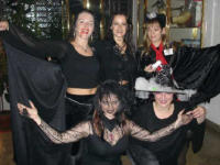 die Horrorwesen der Munich Linedancer!/ the horror-creatures of the Munich Linedancers!