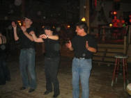 im Saloon beim Dance zu Voksmusik und Disco! / at the saloon: dancing to traditional and disco music!